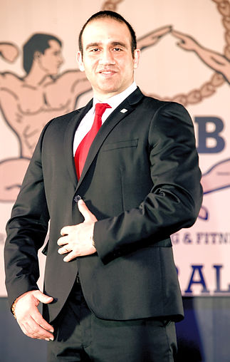 DSC_8390FI (2)_edited_edited.jpg