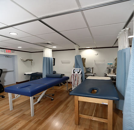 ahc-homestead-chiropractic-table.jpg