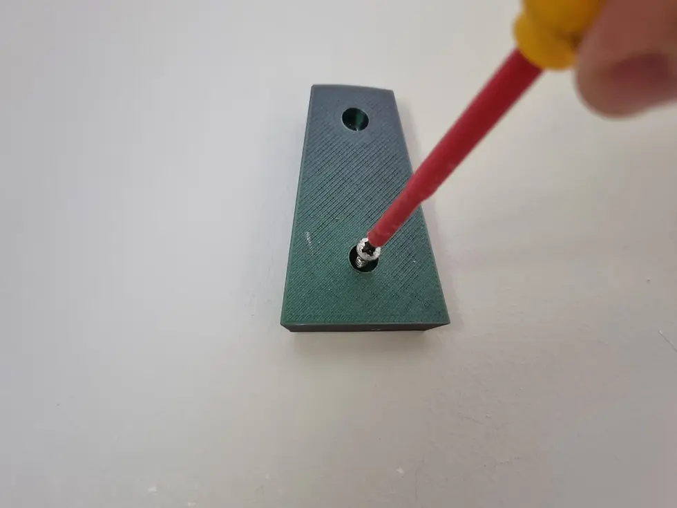 Thumbnail: Avatar Heavy Duty Ukulele & Banjo instrument Wall Mount