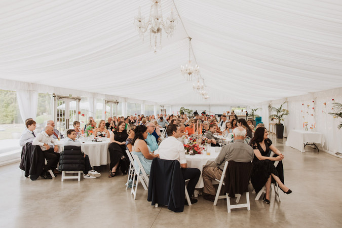 Summer wedding at the hideaway 201 in Winton