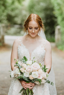 Invercargill wedding at the Abbey with bridal photos at Anderson's Park