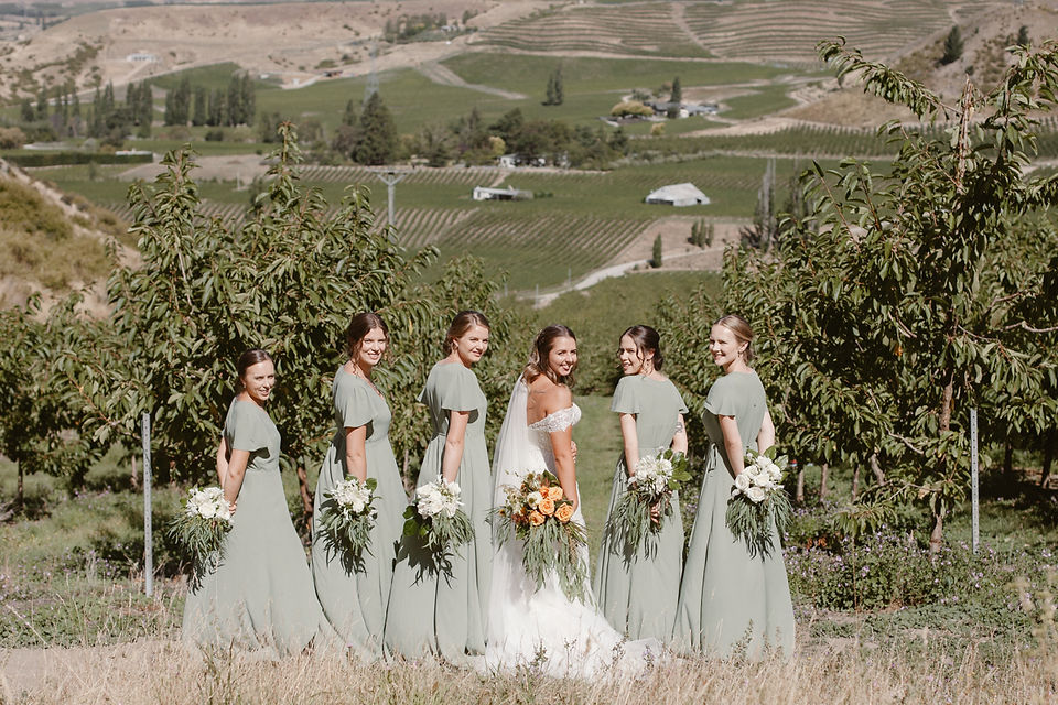 Wedding at Lowburn Outlet in Cromwell