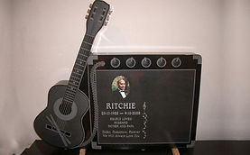 Invercargill Headstone with a guitar