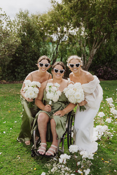 Backyard + Riverton Rocks wedding in Winton