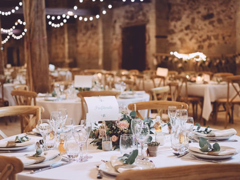 Fleuriste pour votre mariage au carré de lailly près de Villeneuve l'archevêque dans l'Yonne
