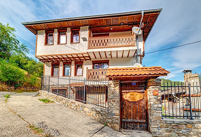 NachovataKashta_edited.jpg