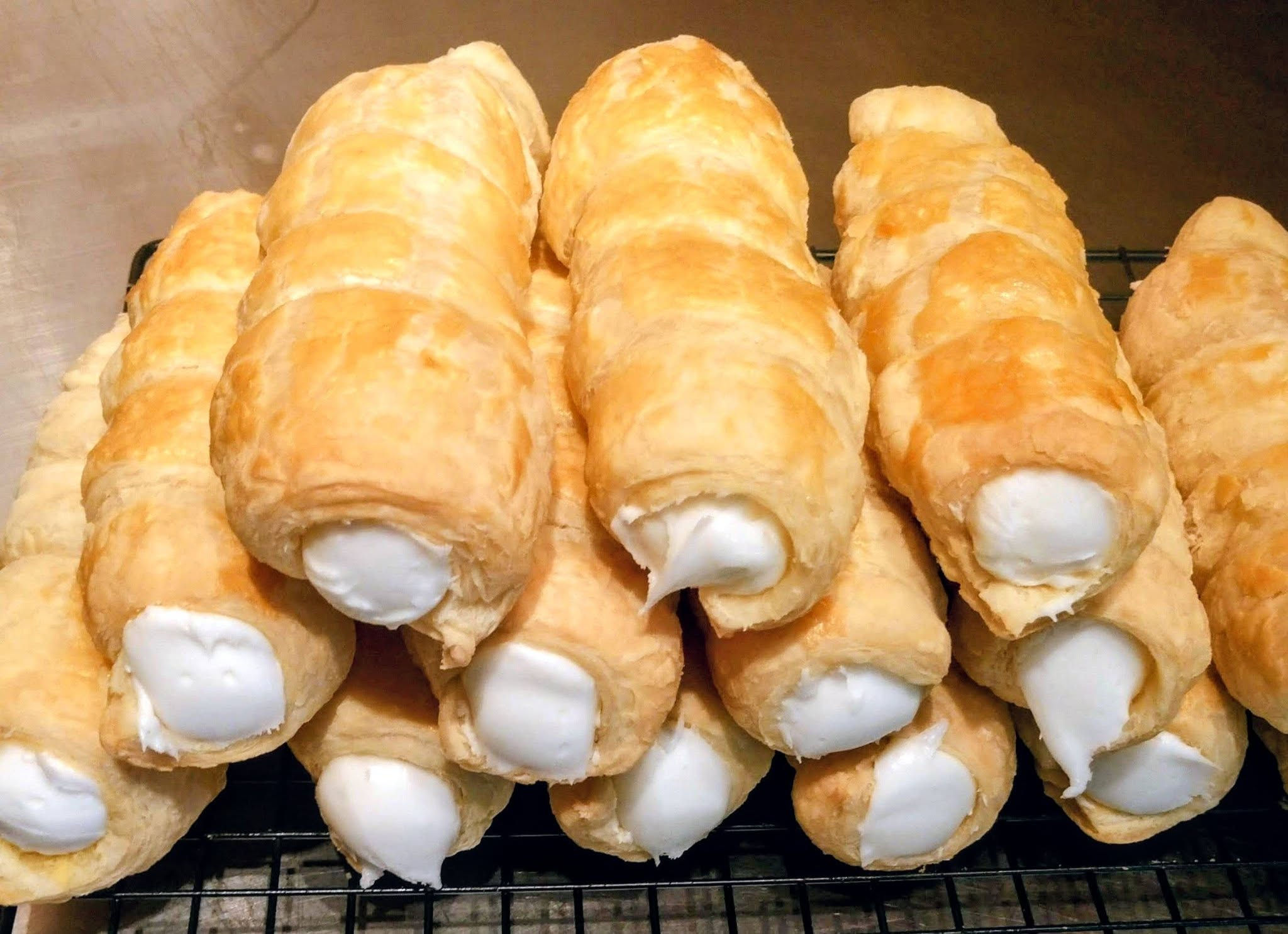Cream Horns (HKB)