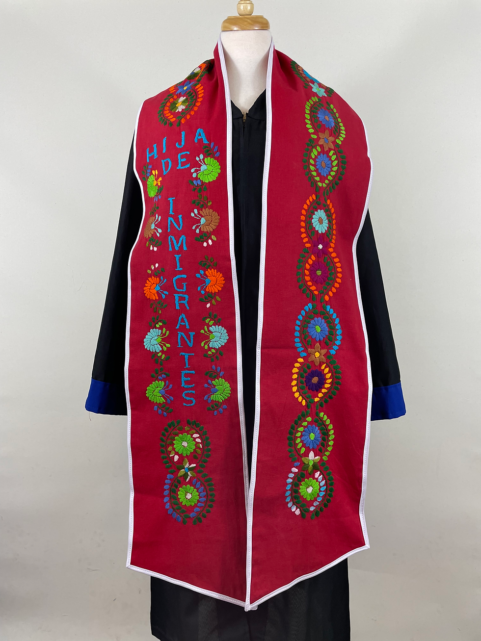 Hija de Inmigrantes Graduation Stole