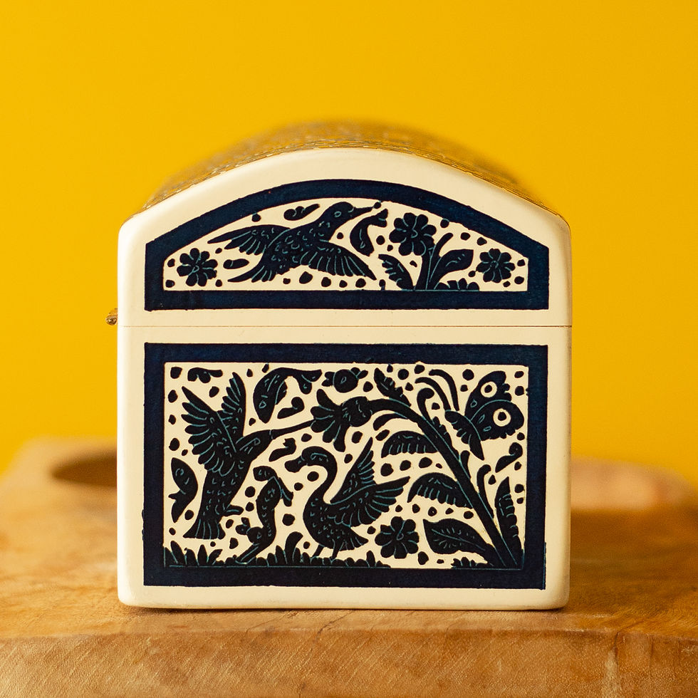 Thumbnail: Olinalá Navy & White Box