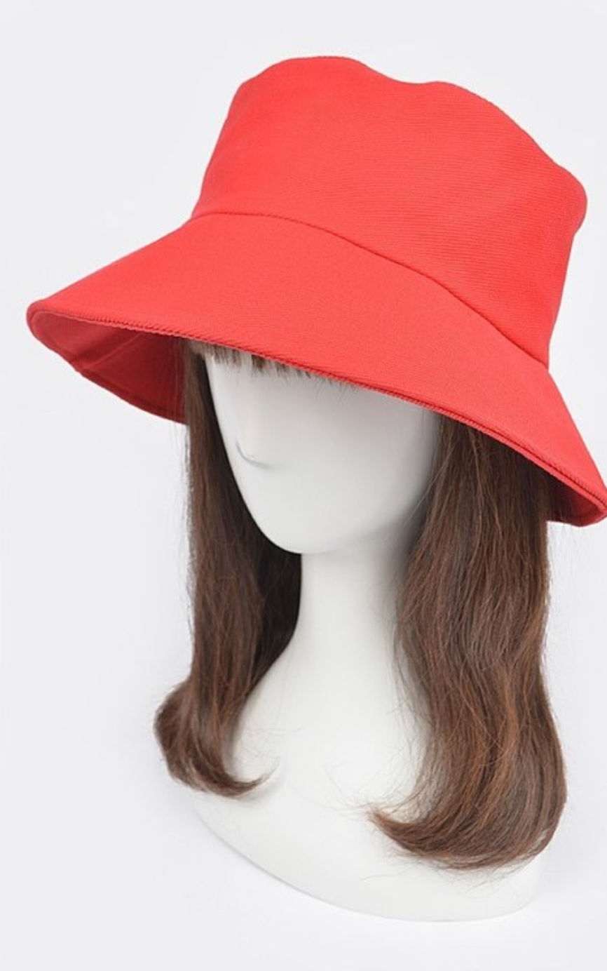 bucket hat