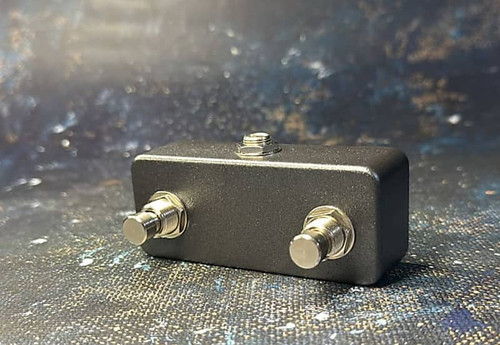 ギター Dual foot switch HX STOMP HX Stomp Dual Aux Footswitch | Smokin' Amp Co.
