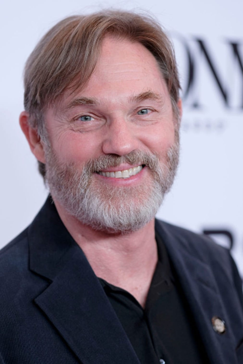 Richard Thomas_external_file_8171868908900199025.jpg