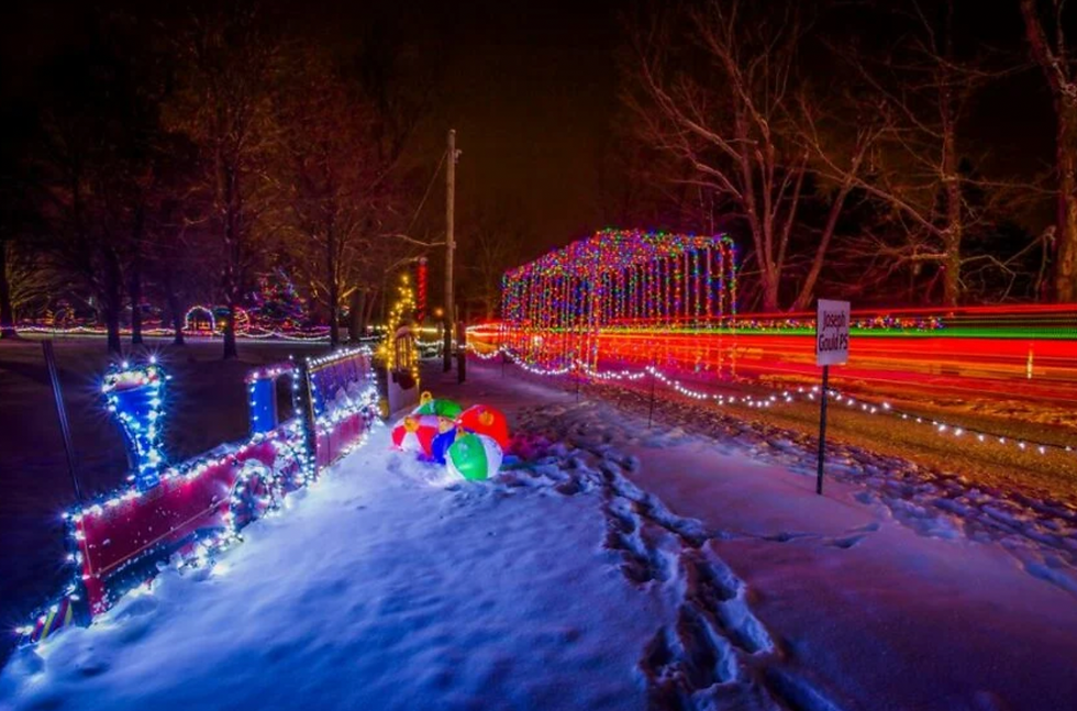 Uxbridge Optimist Fantasy of Lights 自驾灯光秀