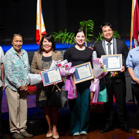 FU Dialogue Features Comparative Study on the American and Philippine Bill of Rights