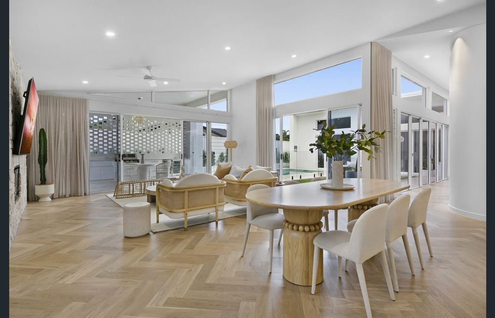 42 Coronet Cres 4