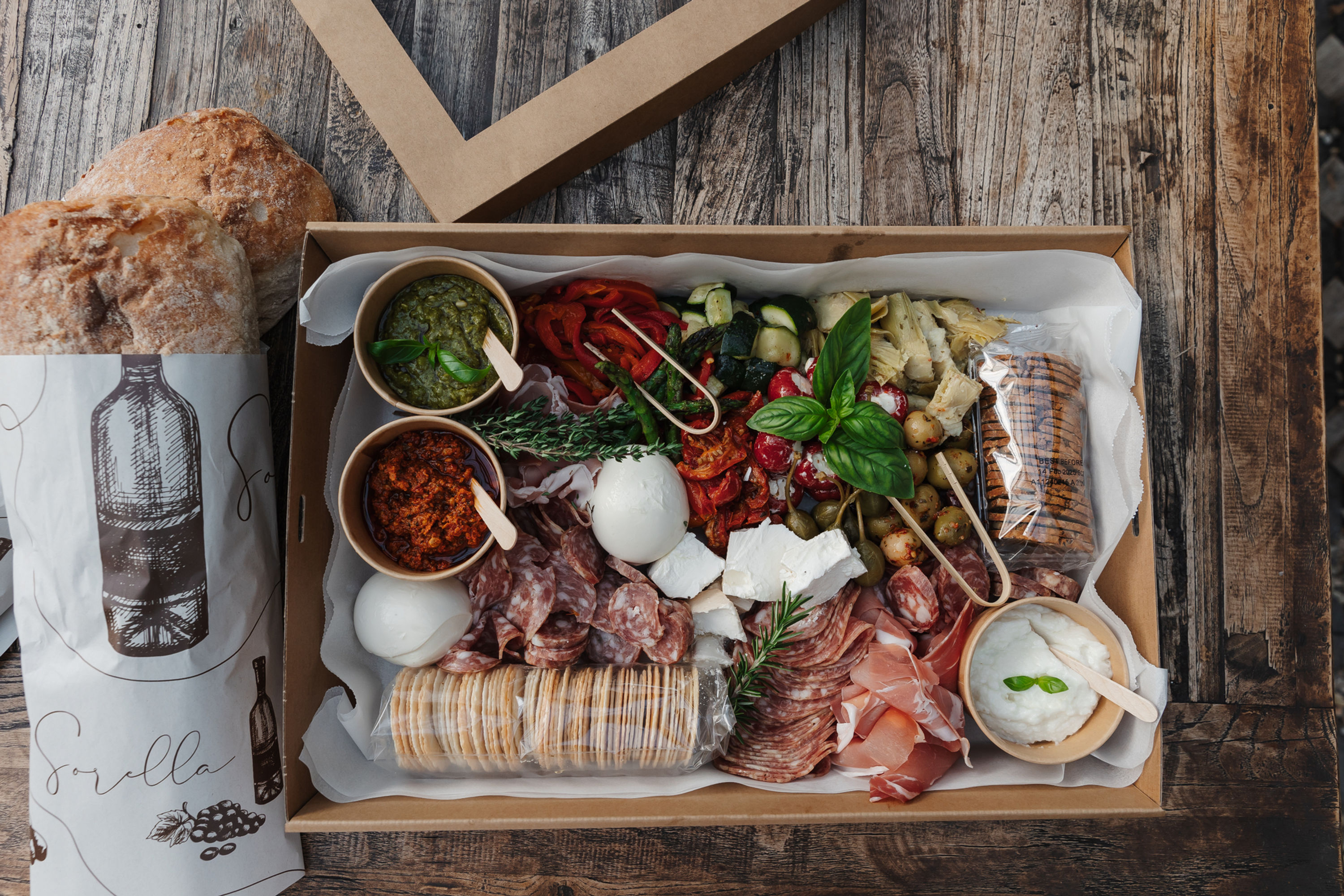 Antipasti Boxes (2 Sizes Available)