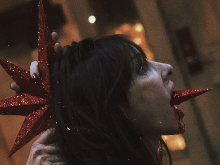 Confira trailer oficial de Secret Santa, terrir natalino que estreou hoje nos EUA