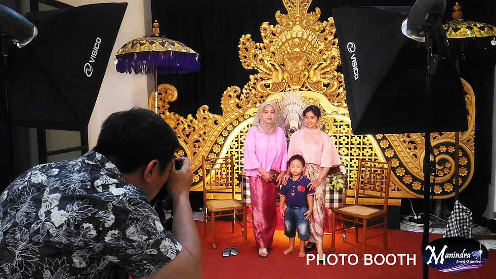 Photobooth-Corner.jpg