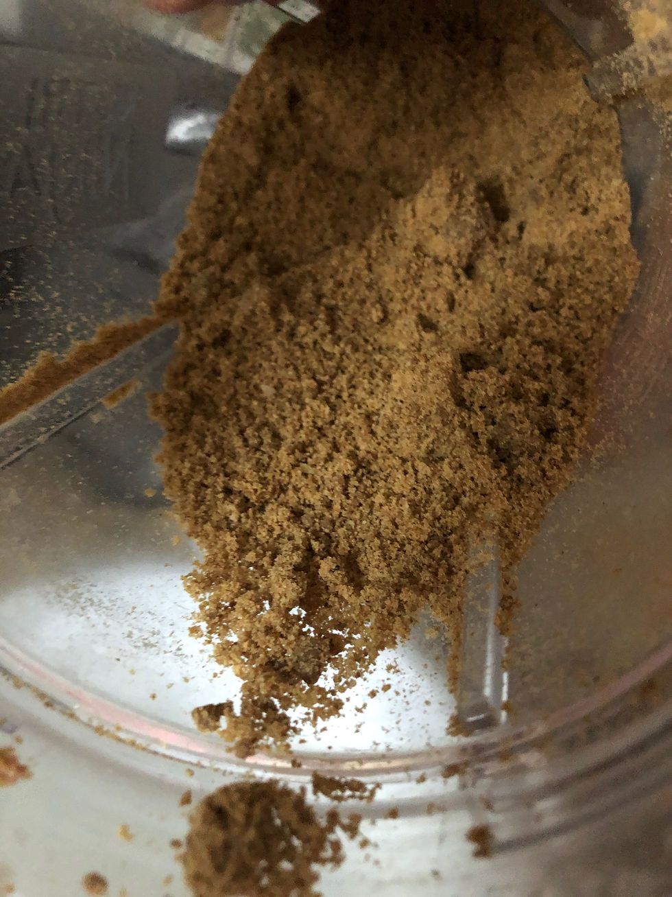 Showing the blended puppy kibble