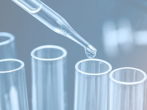 Estudo com quase 900 mil mulheres reforça segurança da terapia hormonal na menopausa