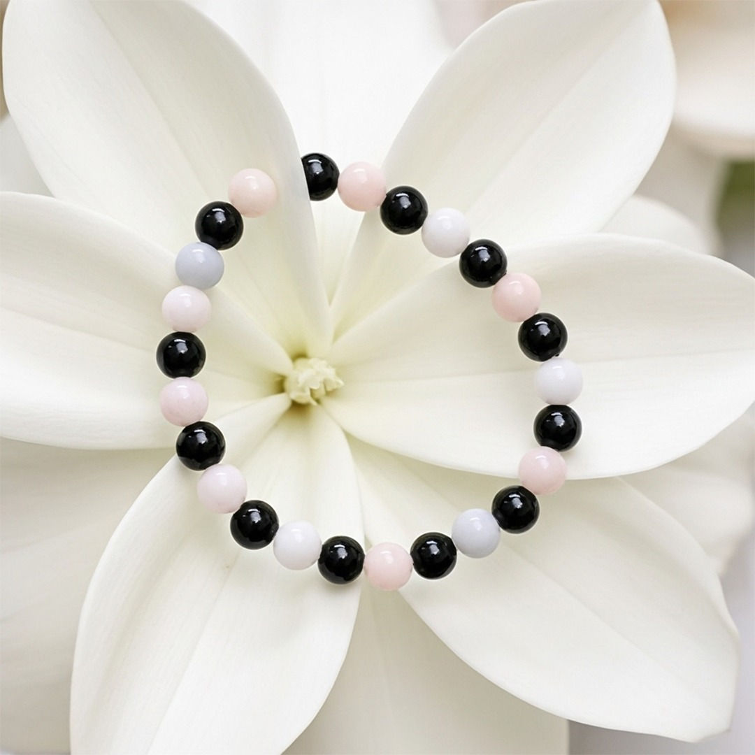 Ratri Pushpa Bracelet (8mm)