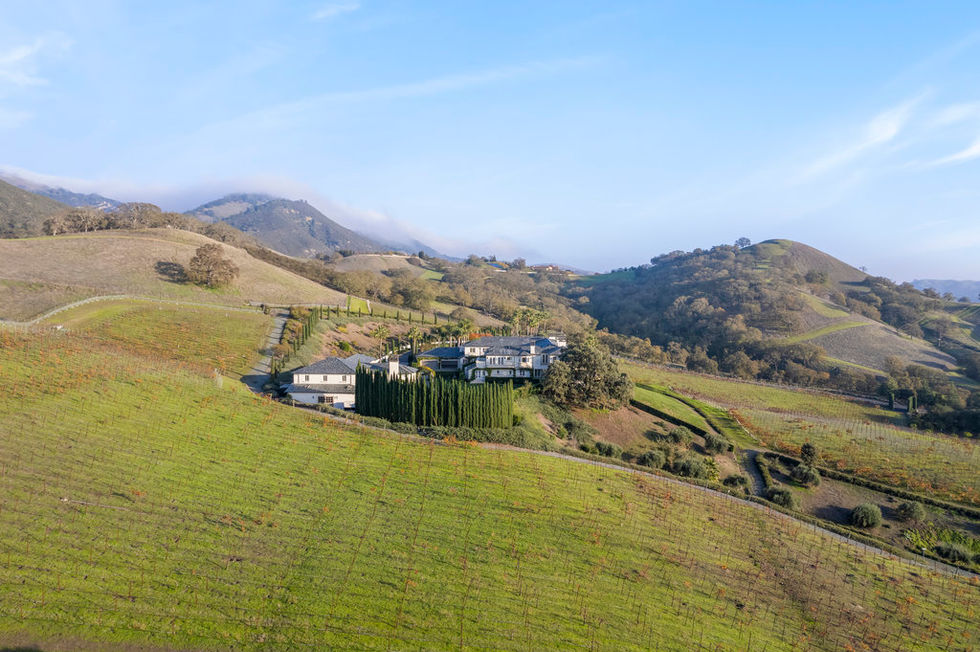 065_aerial_daytime-117_874