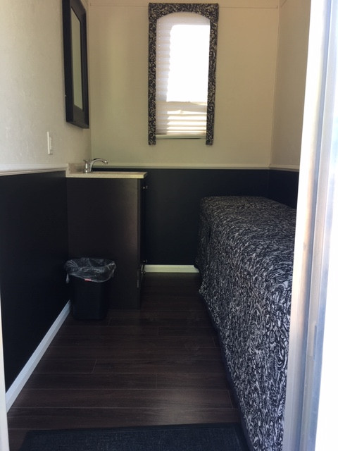 Wheelhouse LA has multi-cast trailers and 6 room honeywagons for rent. Wheelhouse LA is a production and talent motorhomes and crew transport vans for Hollywood, Los Angeles and Southern California, from Avalon Studios, Beverly Hills, Brentwood, Burbank, Crystal Cove, Downtown Los Angeles, Lake Balboa, Malibu Hills, CA and even out of state at Las Vegas, Nevada. RESERVE NOW: 310-870-1699