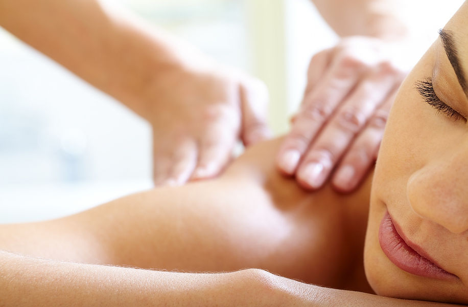 reiki-therapist.jpg