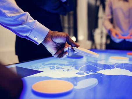 Sondaj: Majoritatea românilor sunt interesaţi să înveţe mai multe despre noile tehnologii