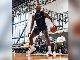 30.000 $, un bilet la meciul în care LeBron James va doborî recordul all-time de puncte din istoria