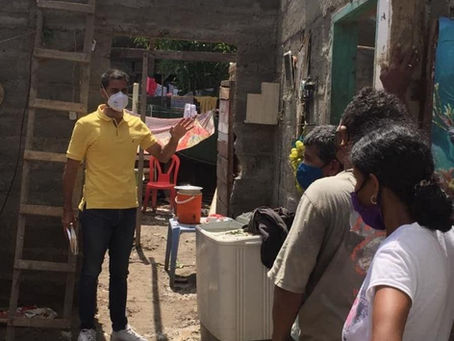 En imágenes | Entrega de ayudas a familias damnificadas por las lluvias en Montería