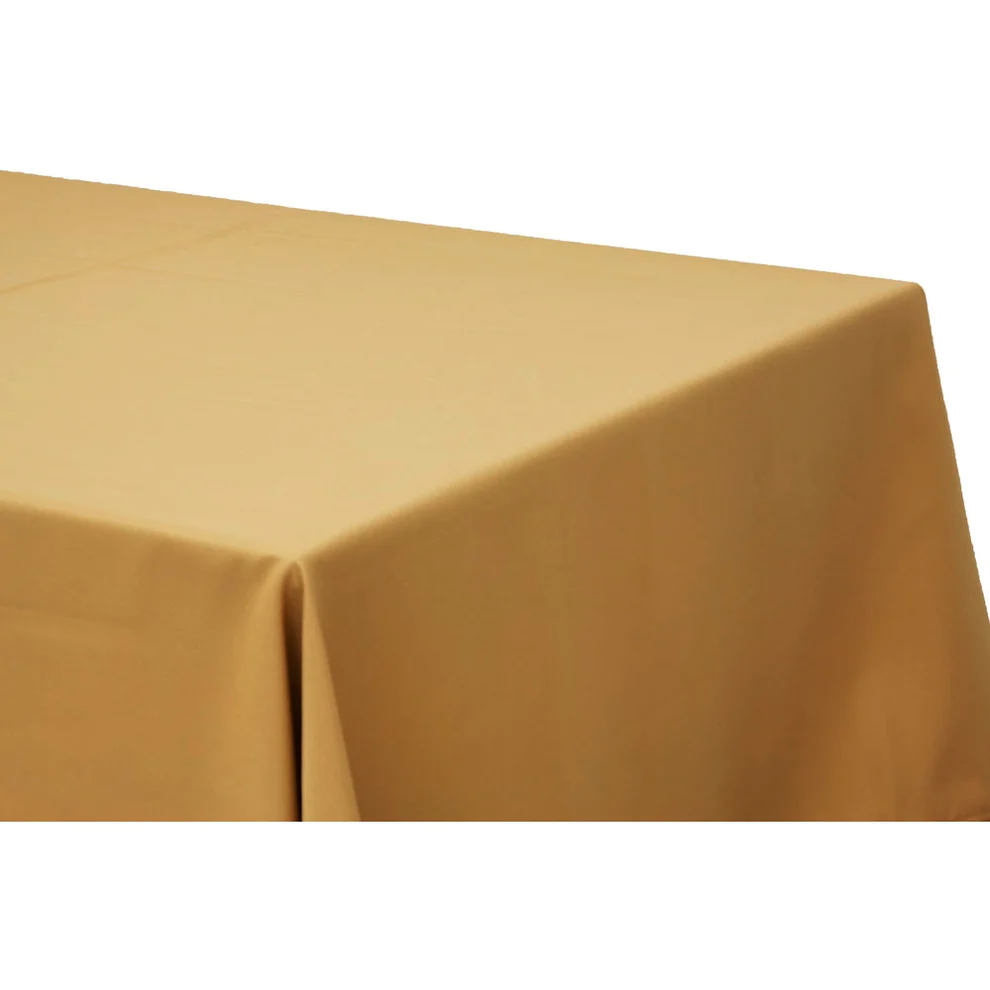 GoldPolyesterTablecloth_Rectangular_820936d6-902c-4538-8e40-8edb909df8bc.webp