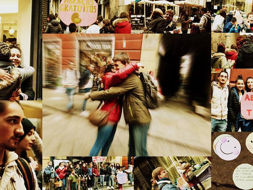 Free Hugs – Savona