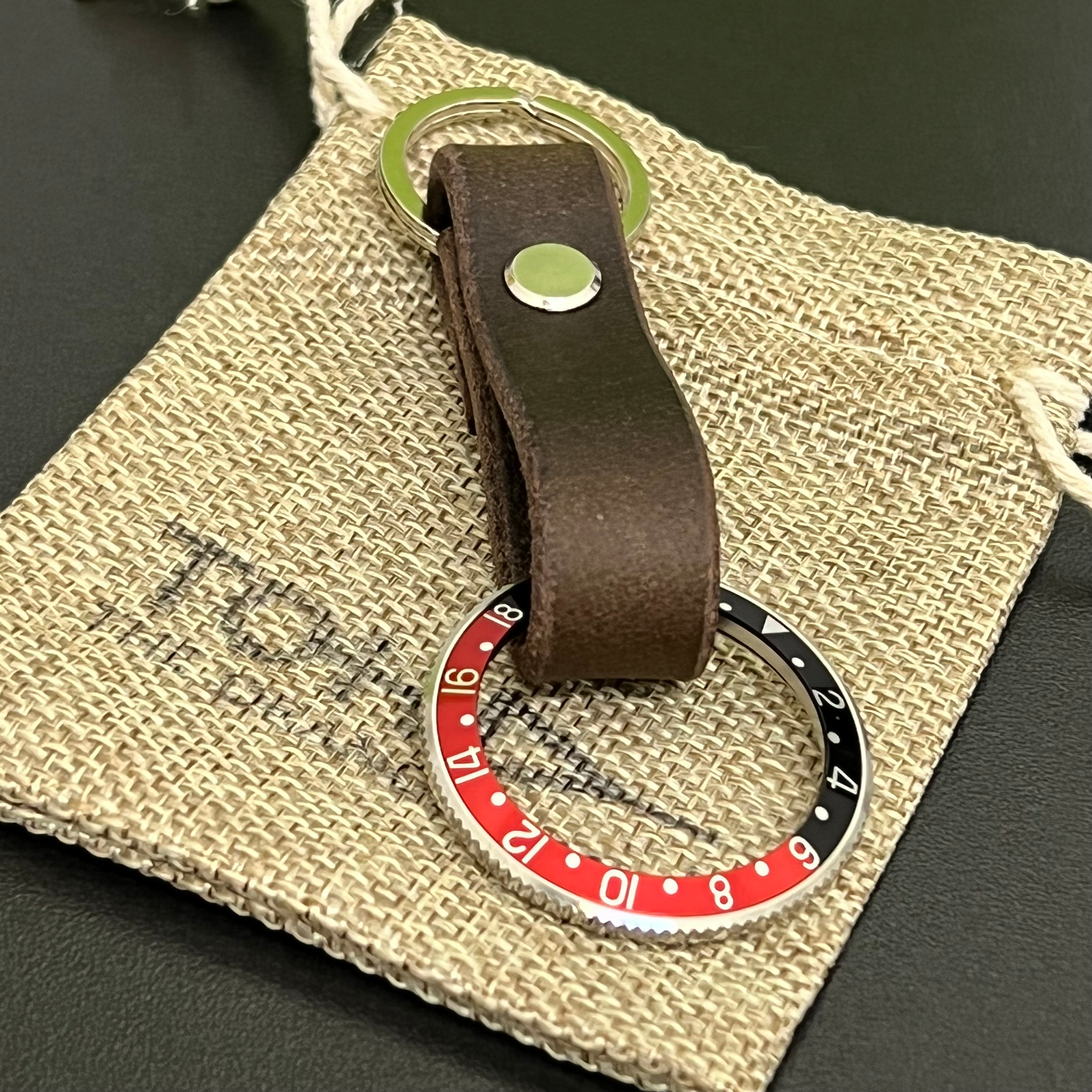 Keyring "Bezel C", leather