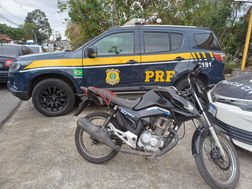 Motocicleta furtada em São João de Meriti é recuperada pela PRF em Itatiaia