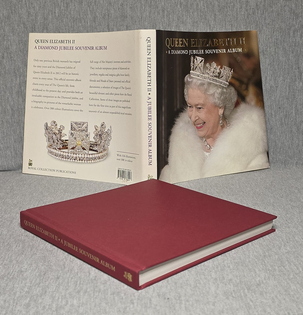 Thumbnail: Queen Victoria and Queen Elizabeth Bundle