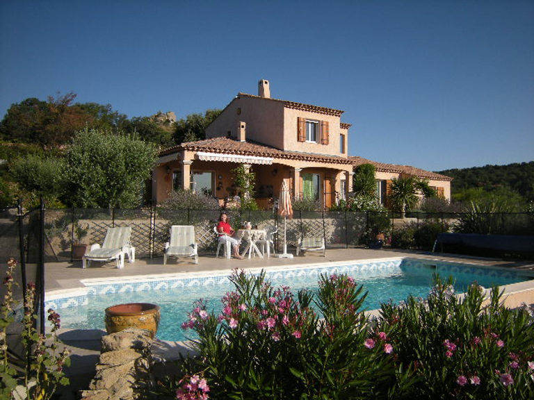 Vernègues à 8h.jpg