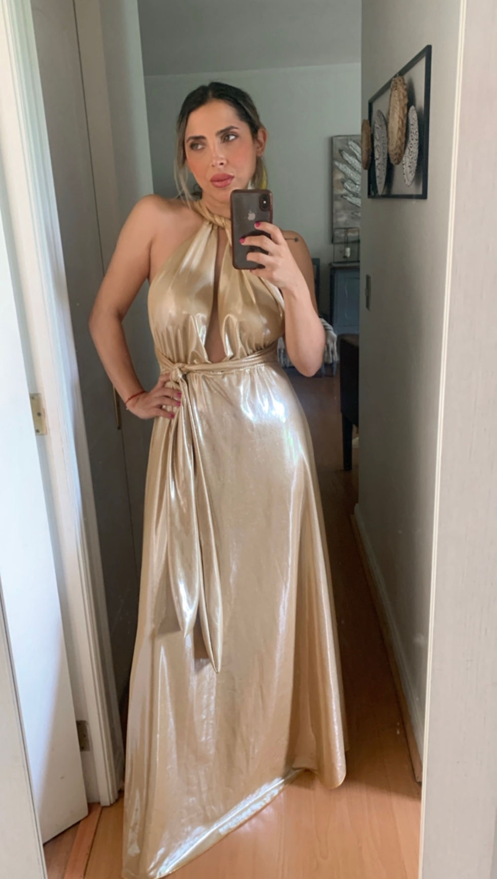 Miniatura: Vestido dorado metalizado multiformas