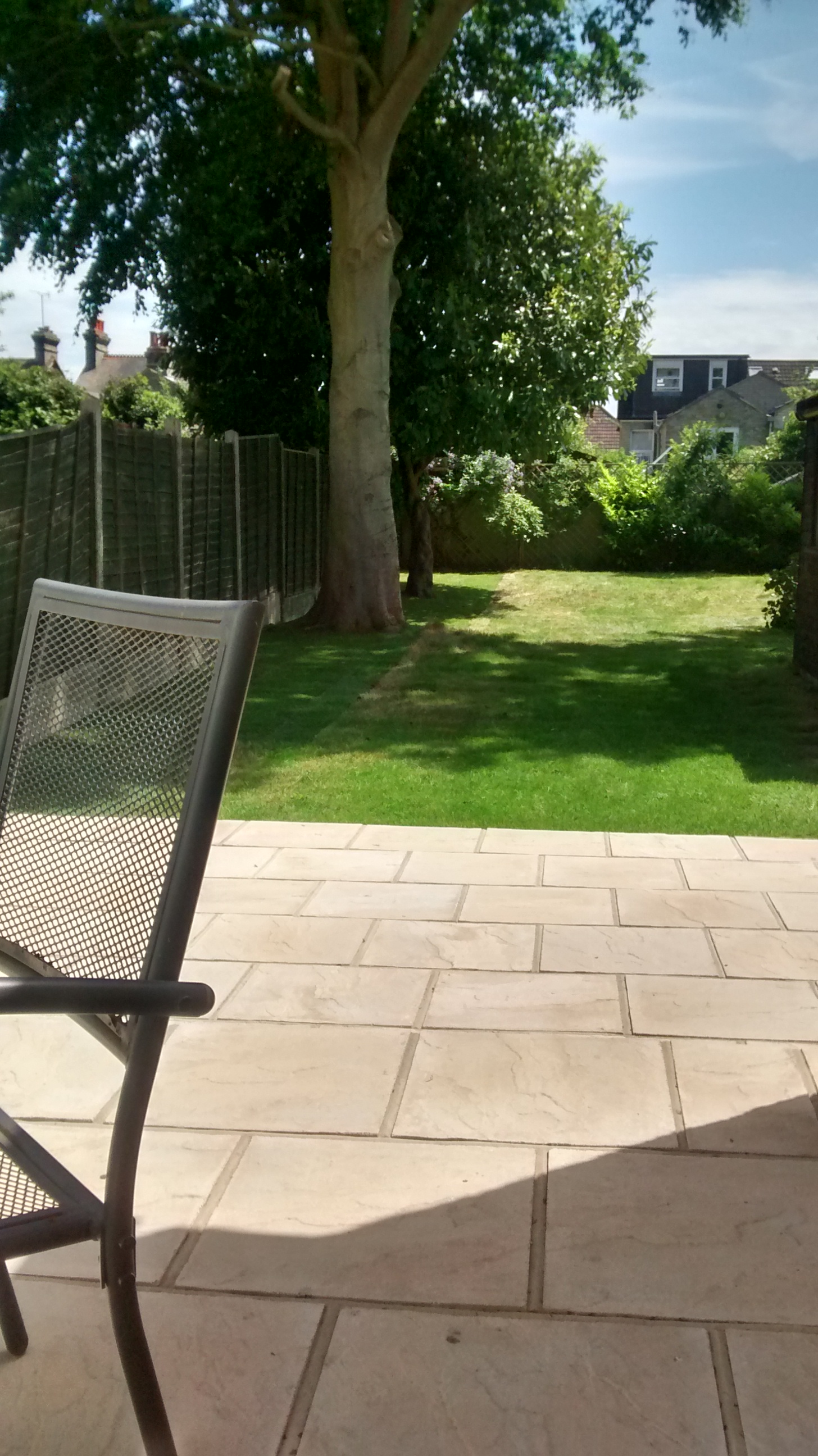 GARDEN CONSTRUCTION