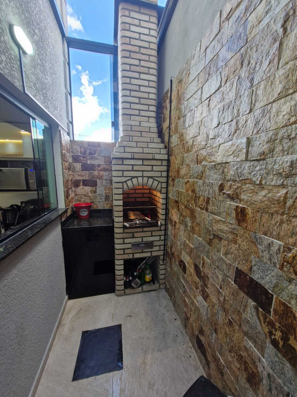 Miniatura: Sobrado de 2  Suítes  em Villagio - Brás Cubas, Mogi das Cruzes - SP