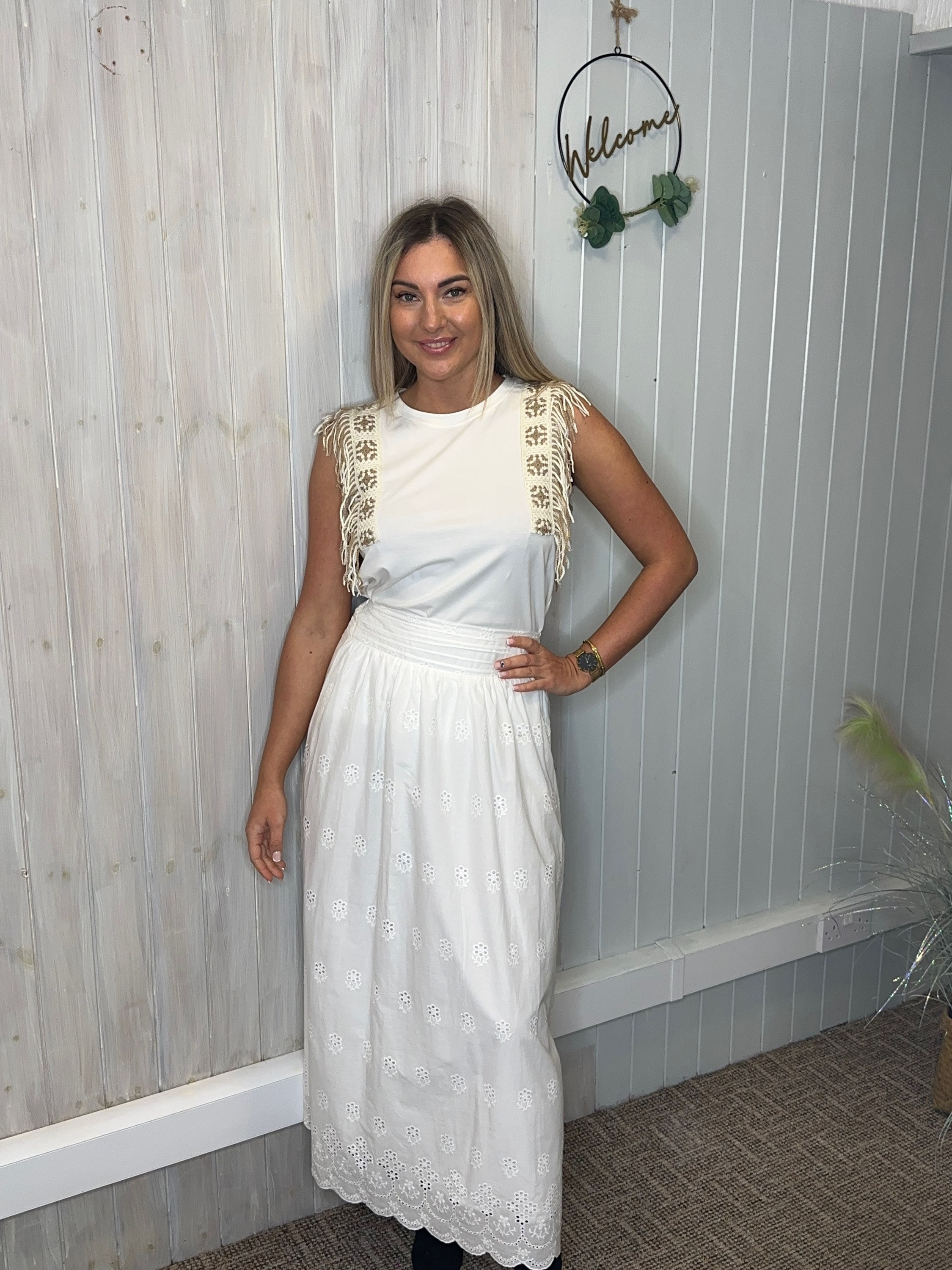 White embroidered skirt 