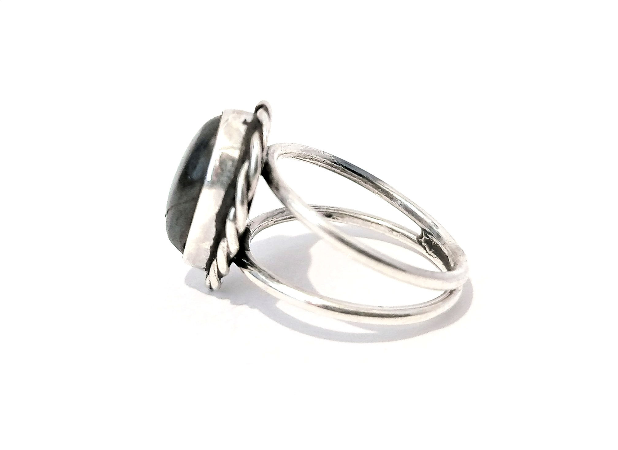 Anillo con Piedra Natural Plata .925