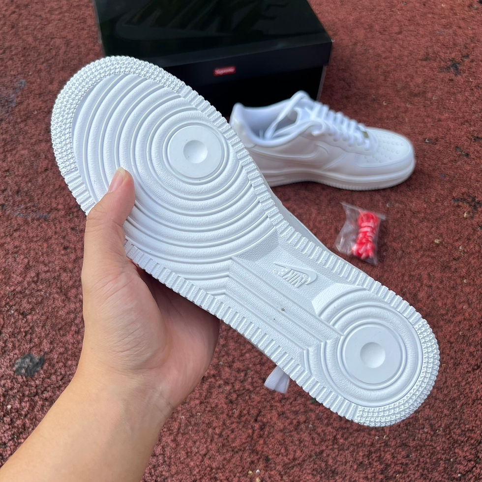Miniatura: Supreme x Nike Air Force 1 Low White
