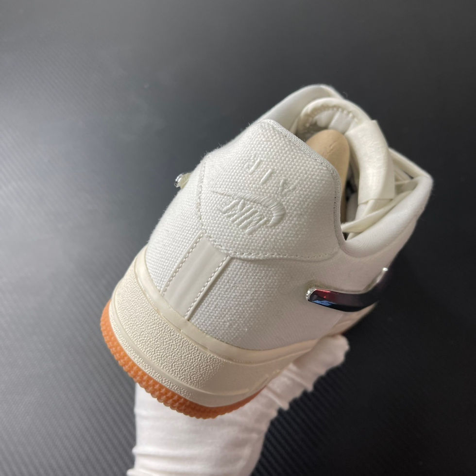Miniatura: Travis Scott x Nike Air Force 1 Sail
