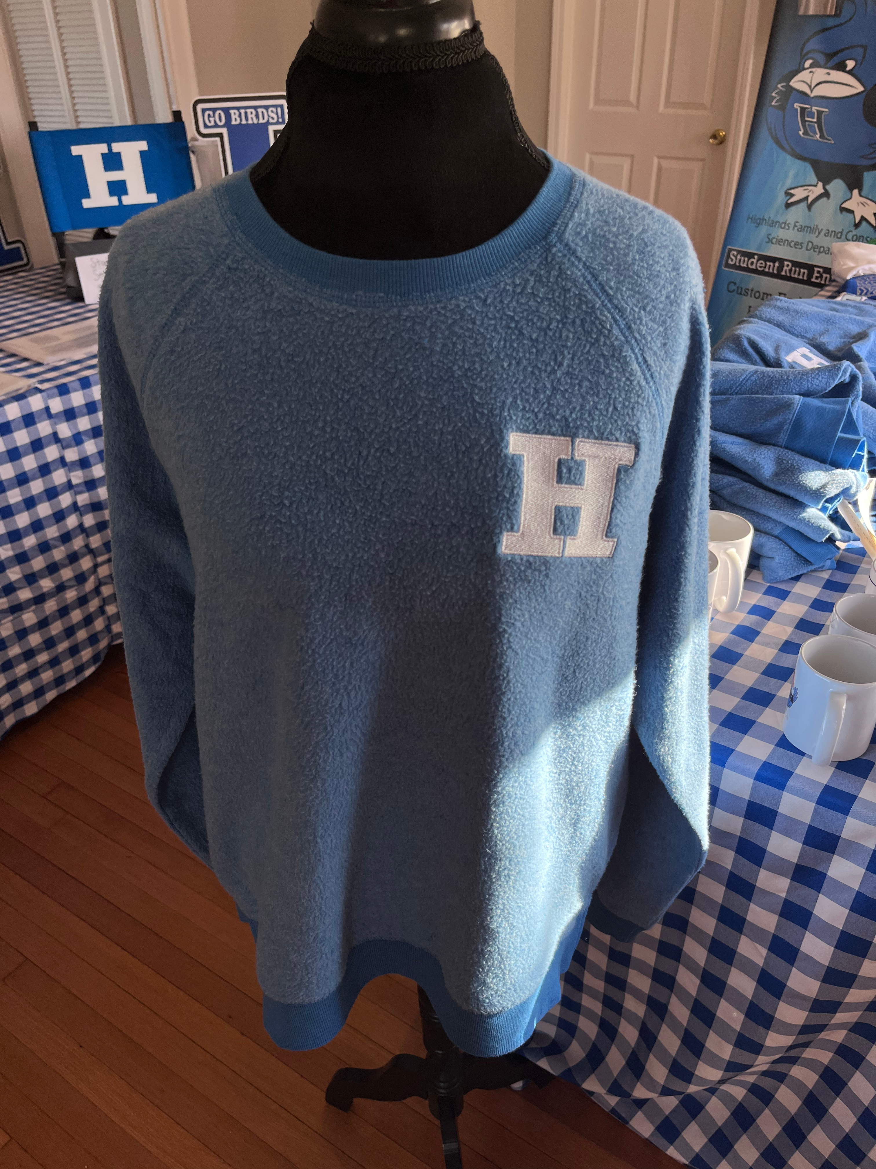 Royal Fleece Out Crew