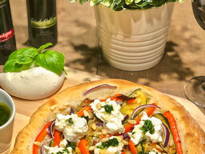Pizza aux légumes grillés