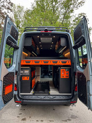Sprinter aménagé  par Mobho "JEEM"