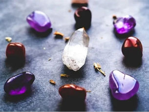 Ultimate Guide to Birthstones by Month, Day, and Zodiac Sign