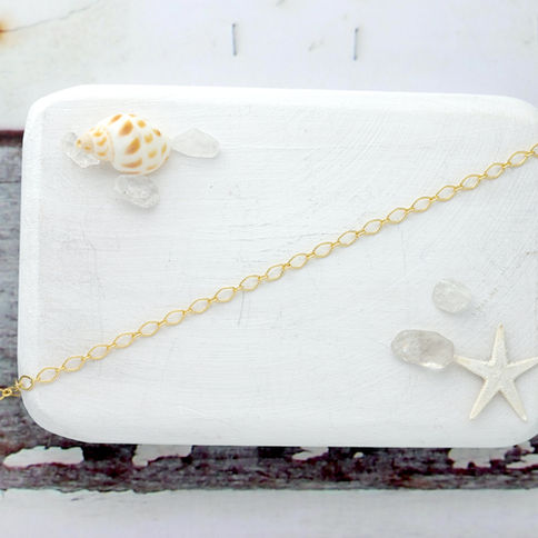 Gold link chain bracelet, gold plated chain, 14k gold filled findings, Everyday Layered minimalist jewelry,