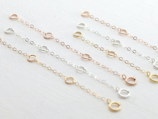 Unlock New Fashion Possibilities: Why a Necklace Extender is Essential for Your Wardrobe